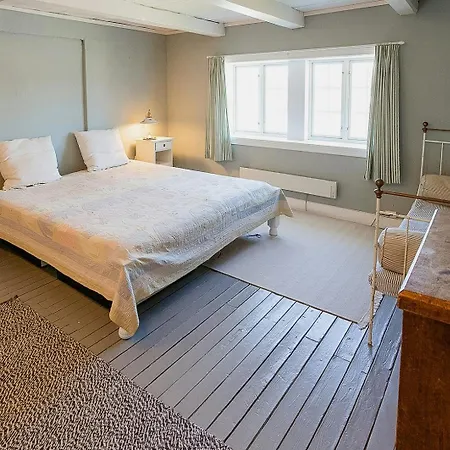 Converted Barn By Hove Archipelago Faervik